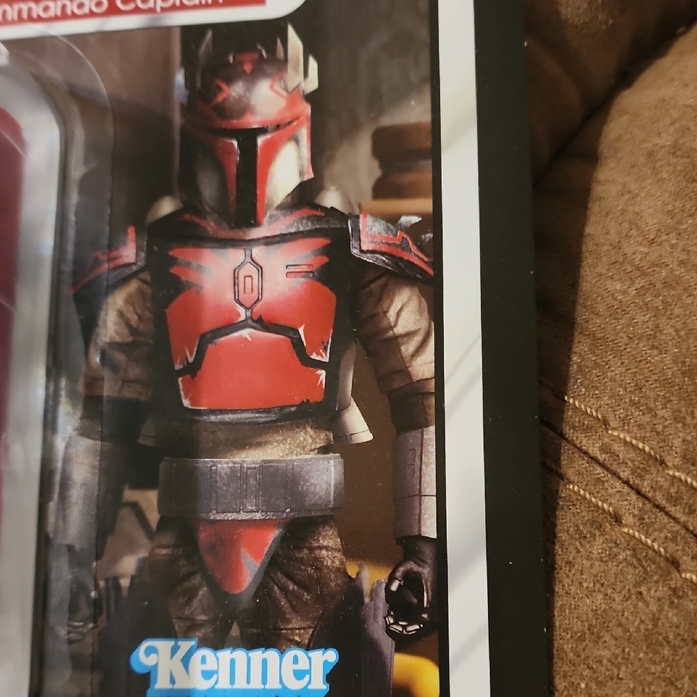 Adidas Clone Wars Mandalorian Action Figure Red and Black 4 Inch - Picture 3 of 6